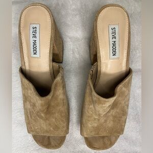 Steve Madden Tan Suede Mules/Sandals